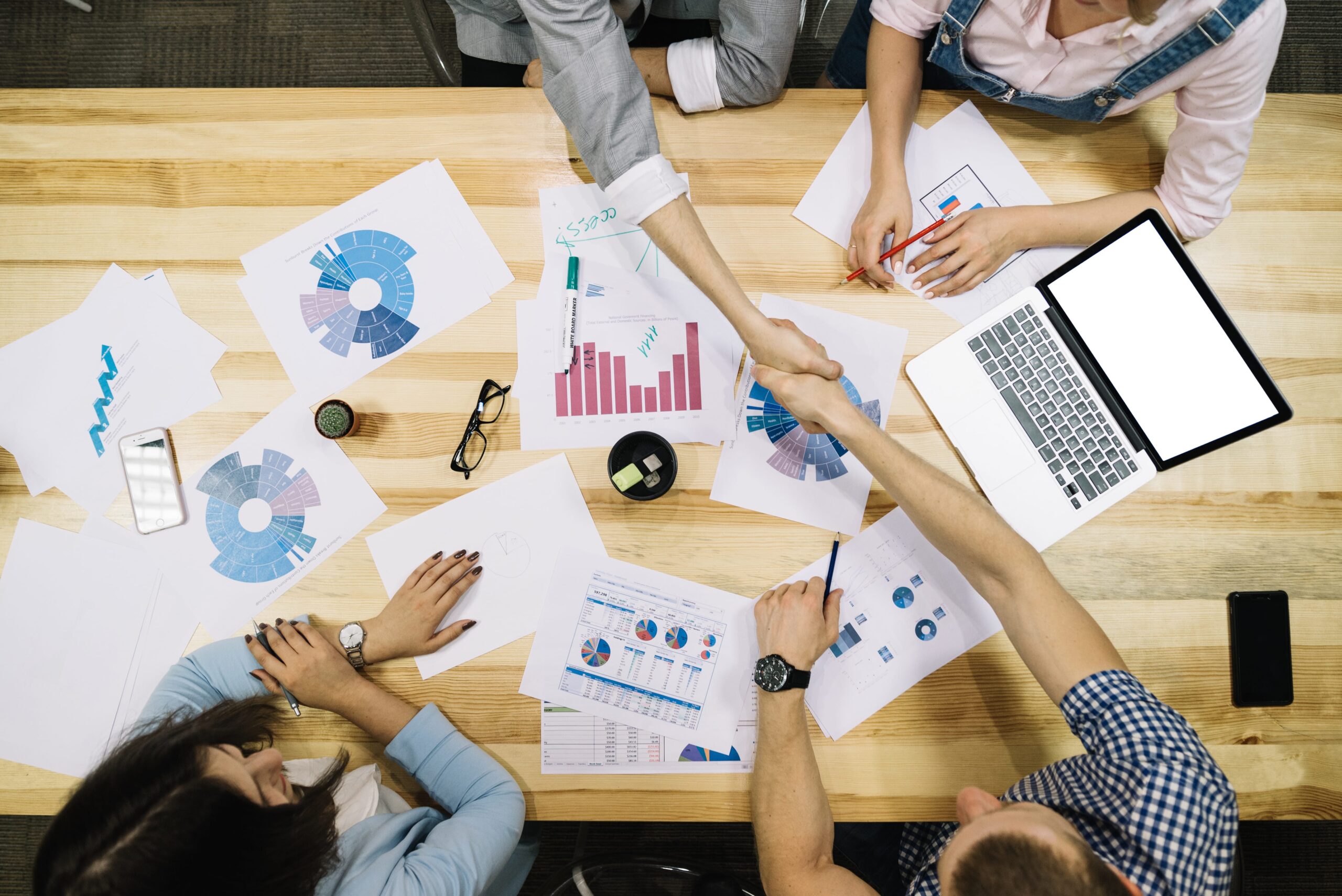 استراتژي بازار محوري